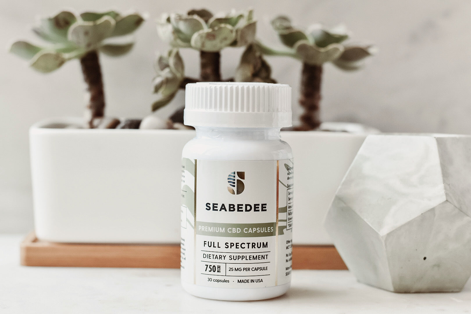 What CBD is the Best: Full Spectrum CBD, Broad Spectrum CBD or CBD Isolate?